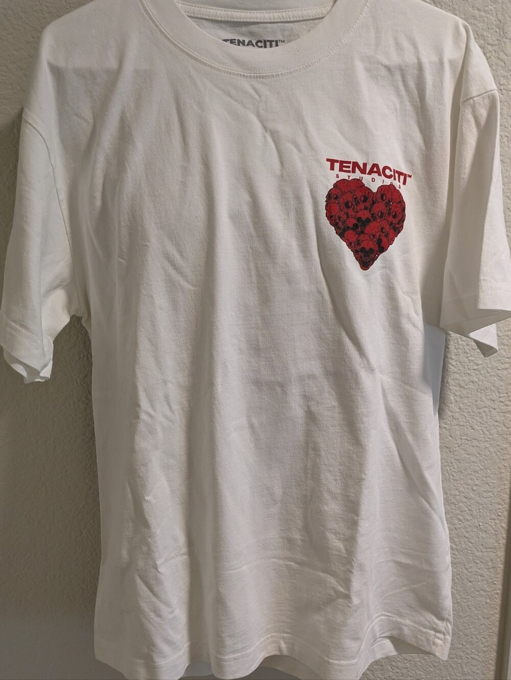 Tenaciti Studios "One Love" Graphic Tee – Size Medium – NWOT